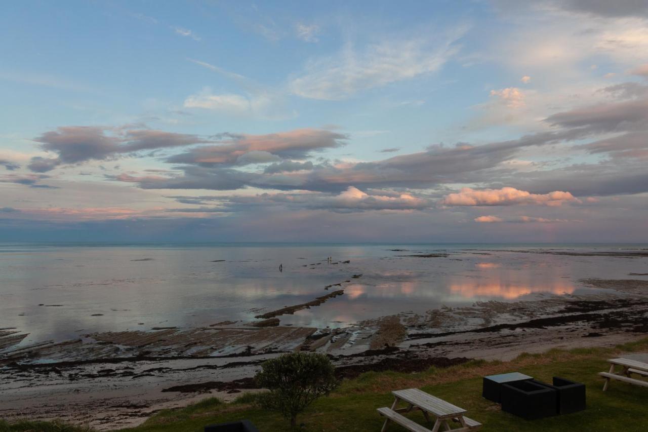 ホテル Tatapouri Bay ギズボーン エクステリア 写真